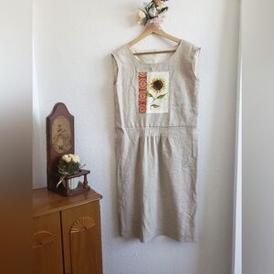 #Handsewn Women Linen Sleeveless Sunflower Application Waisted Dress